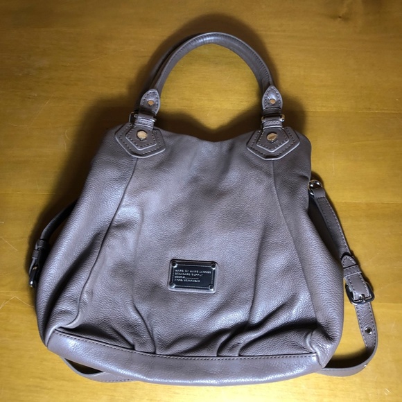 Marc By Marc Jacobs Classic Q Fran Leather Tote Bag - Picture 4 of 14